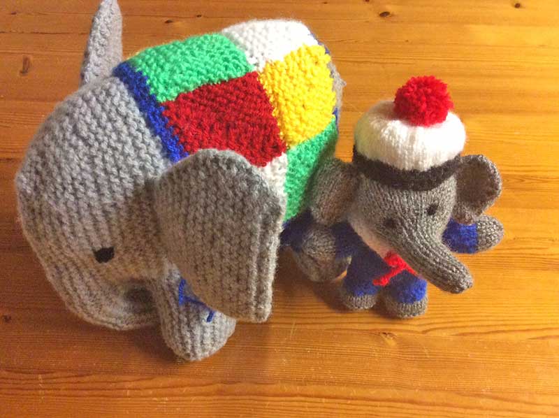 Knitted elephants